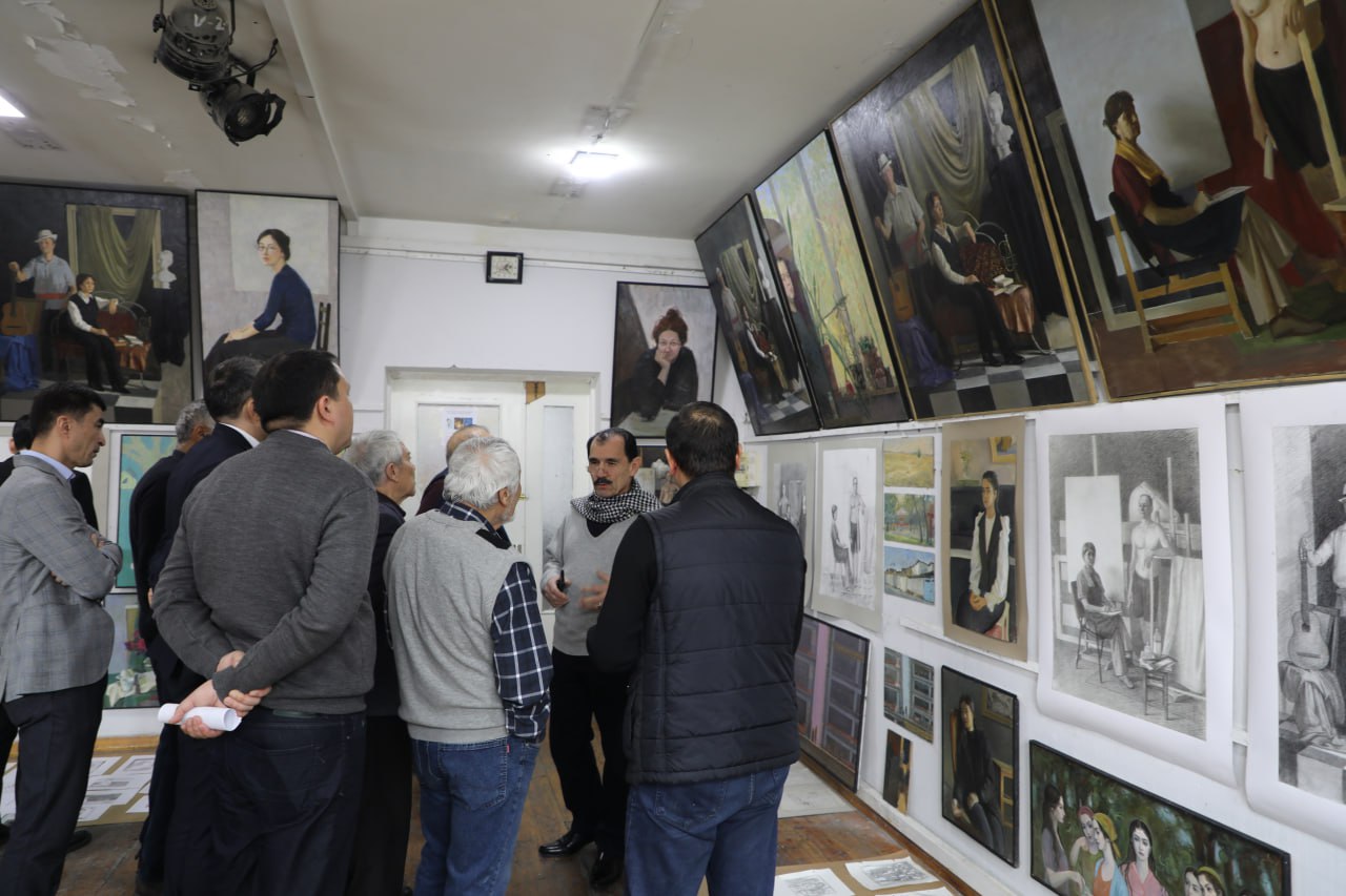 Final examinations of students in their specializations are being held at the Kamoliddin Behzod National Institute of Art and Design!