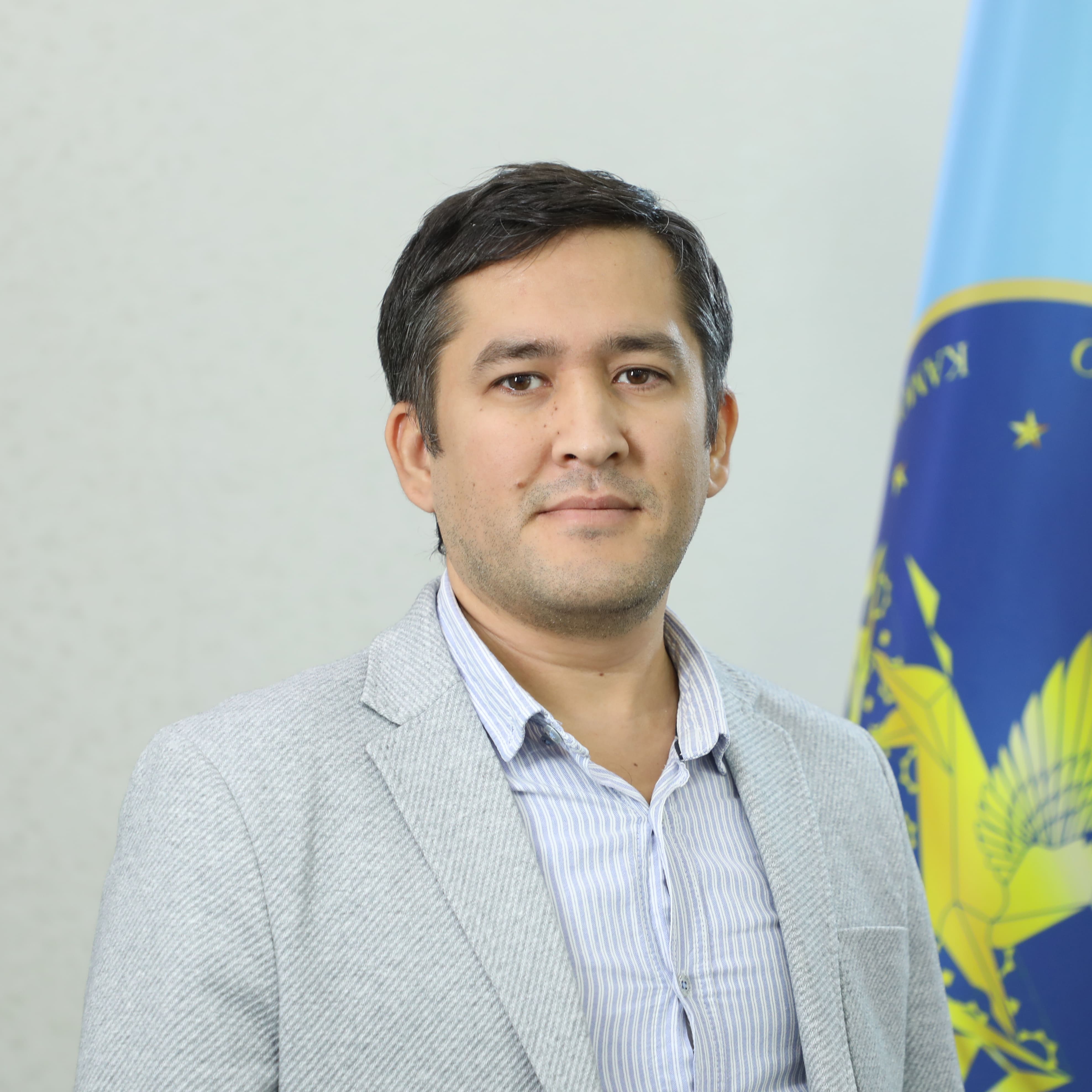 ISLAMOV OYBEK MUXTAROVICH