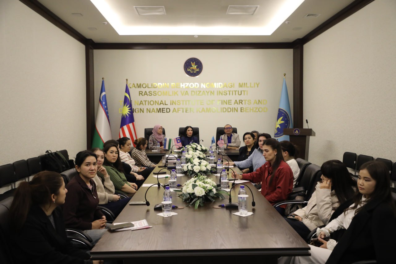 Kamoliddin Behzod nomidagi Milliy rassomlik va dizayn institutida xorijlik professor-o'qituvchilar tomonidan ilmiy seminar va ma'ruzalar o'tkazilmoqda!
