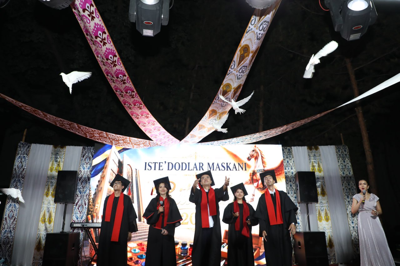 卡莫利丁·贝赫佐德国立艺术与设计学院高水平举办“人才之家——2026”隆重活动！