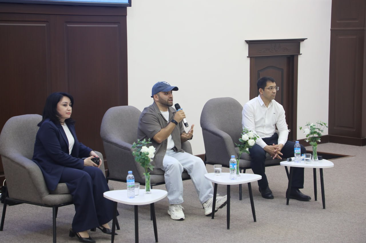 Talabalar va ijodkor yoshlar uchun mo‘ljallangan navbatdagi uchrashuv tashkil etildi. Tadbir mehmoni — bloger va media sohasi vakili Jamshidxon Ziyoxonov bo‘ldi!